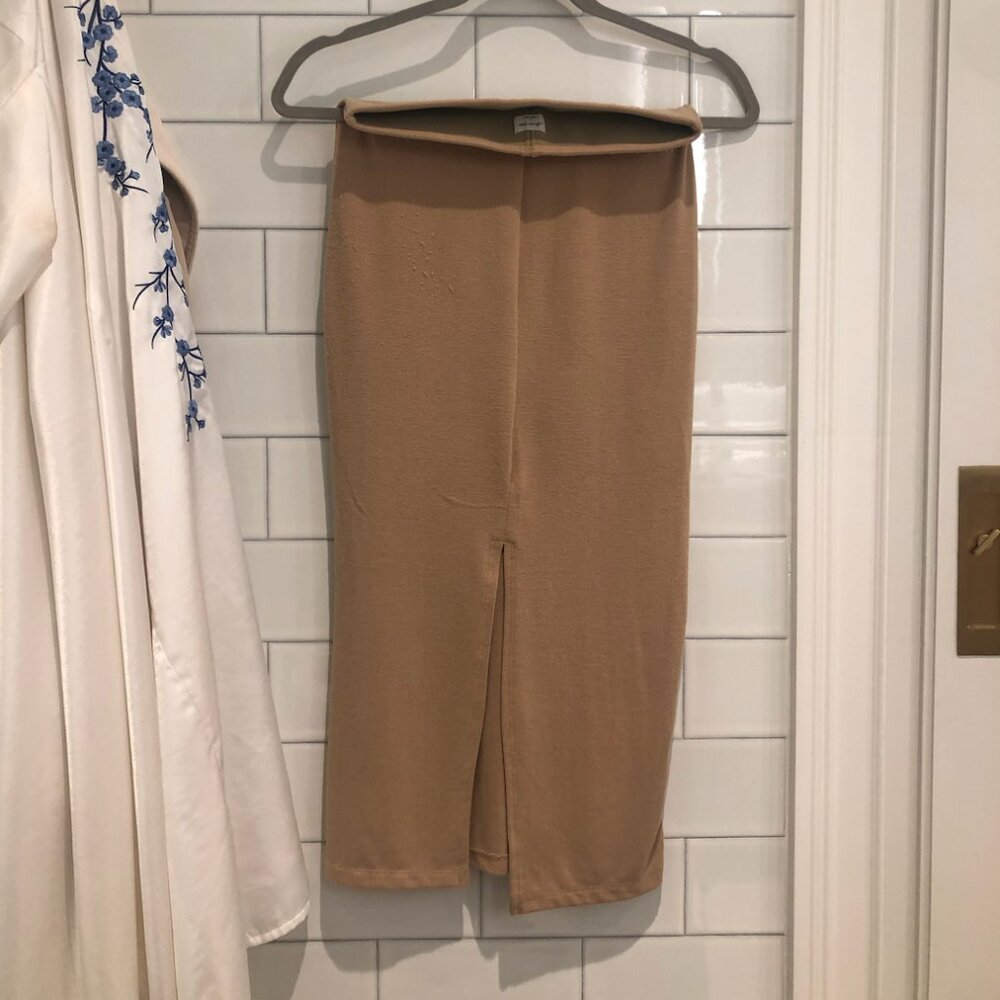 Aritzia Wilfred Tan/Camel Maxi Skirt